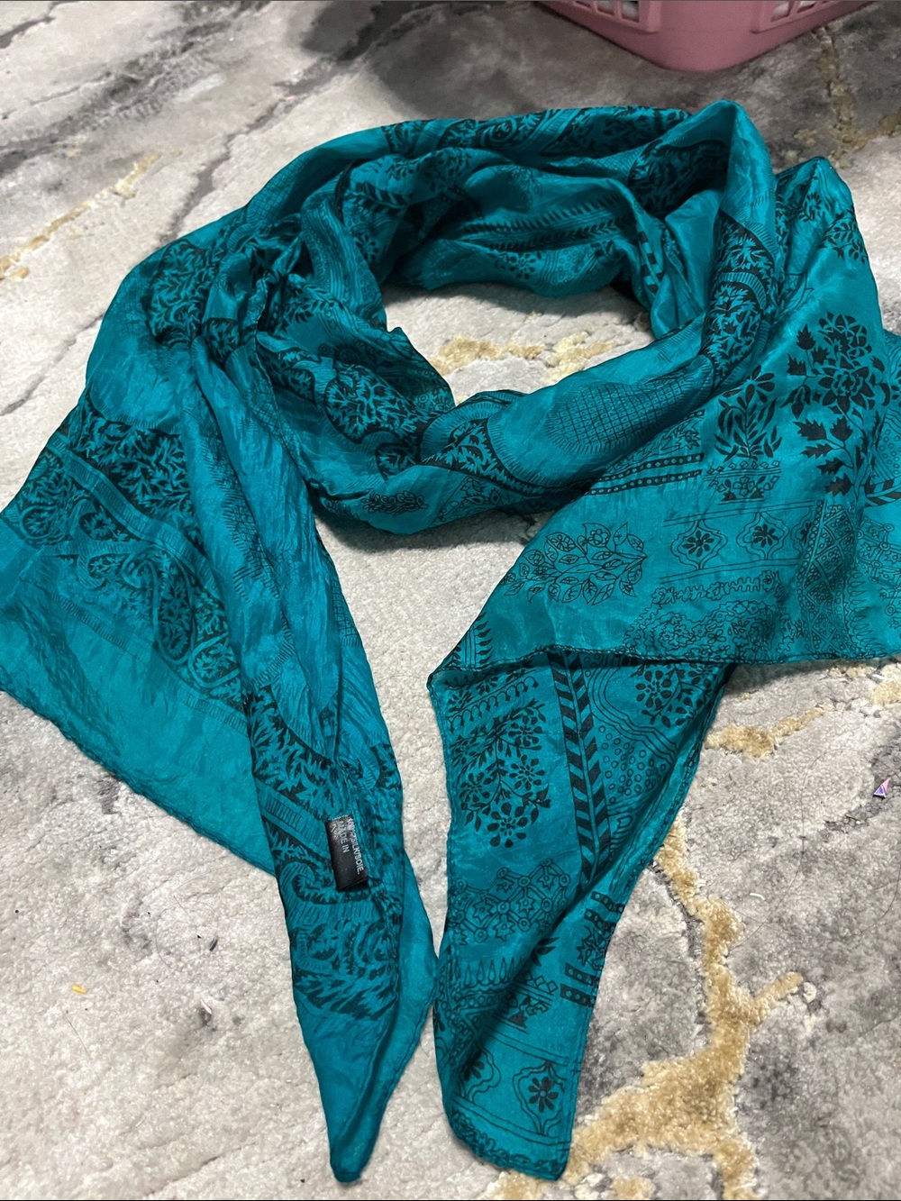 Turquoise Paisley 100./. silk Print Scarf